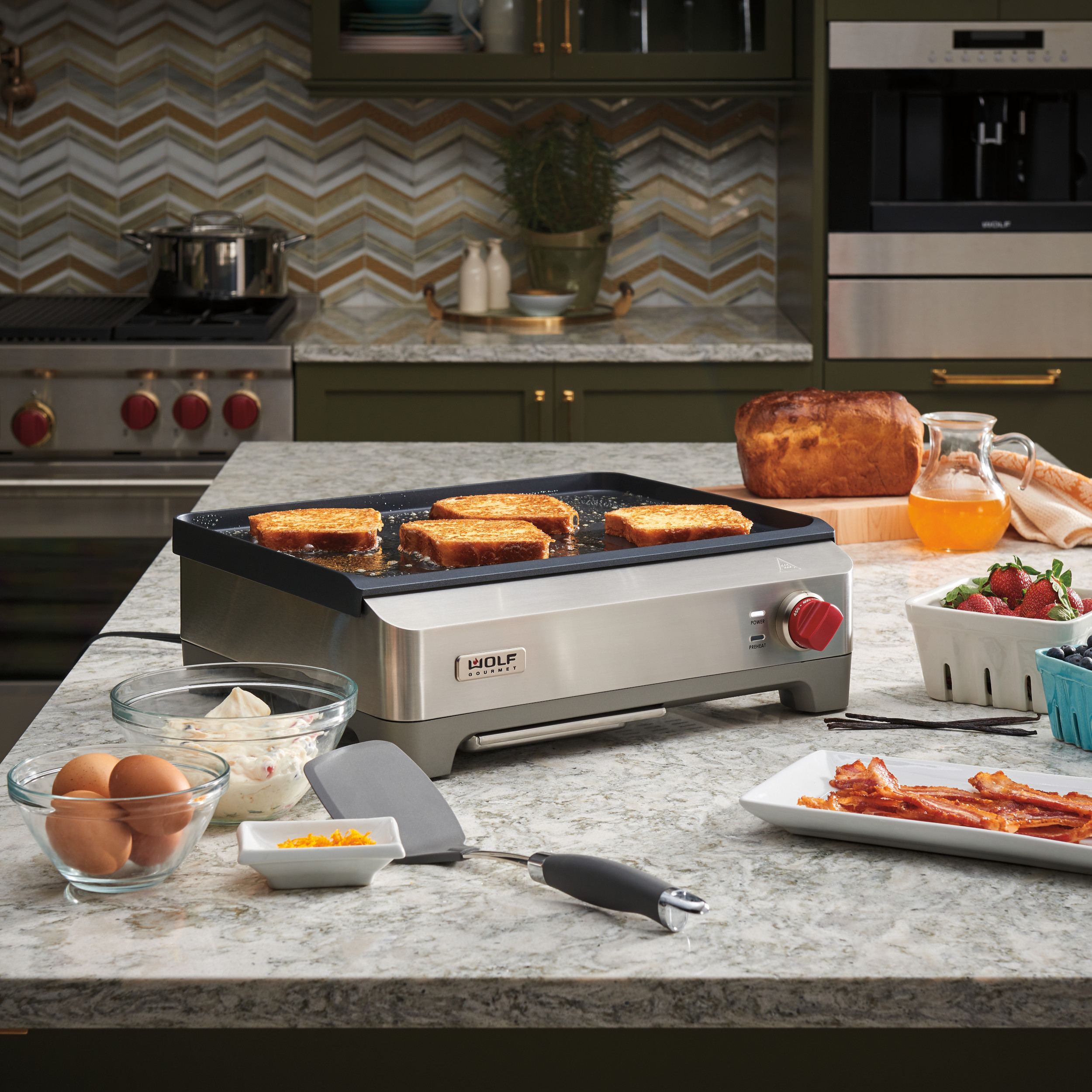 Wolf Gourmet Griddle in operation with french toast